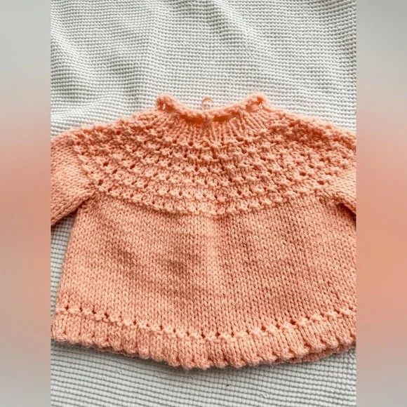 Baby Handmade Knit Sweater with Ribbon Tie. Peach - Size 3-6m - Picture 6 of 10